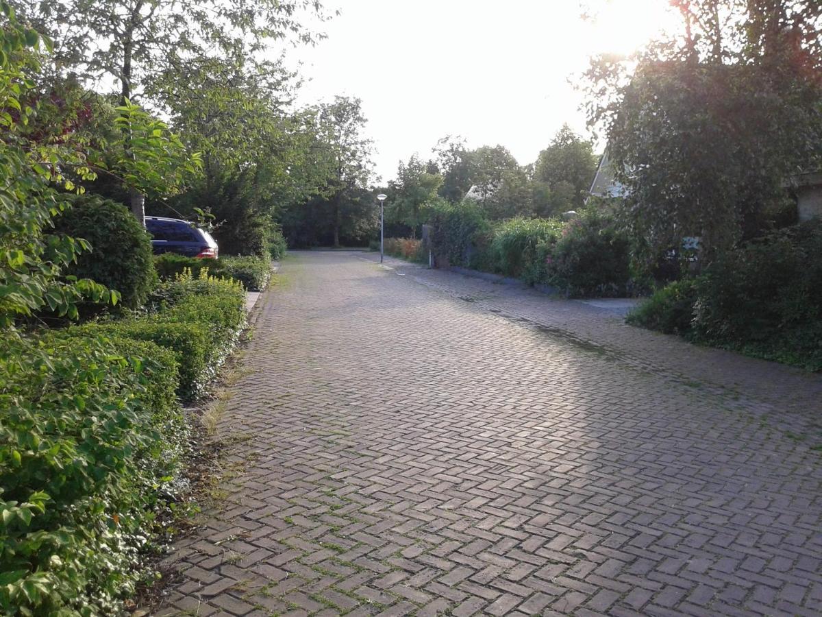 Casa Batavia B&B Lelystad Exteriör bild